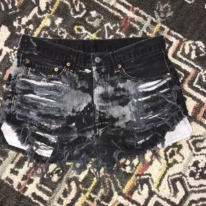 Plus size Distressed Levi 501 Jean Shorts